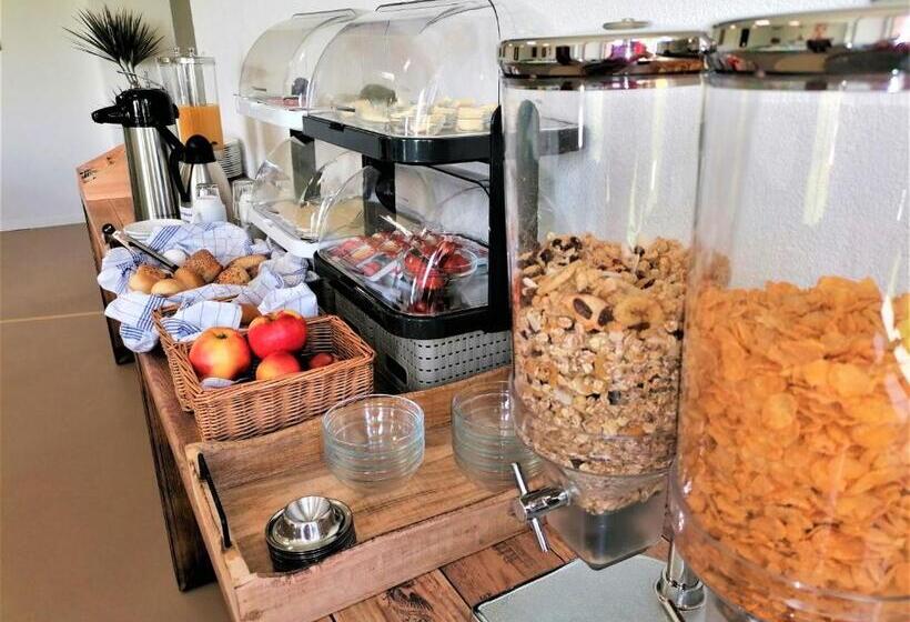 Пансион Speedys Bed & Breakfast