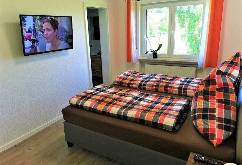 ペンション Speedys Bed & Breakfast