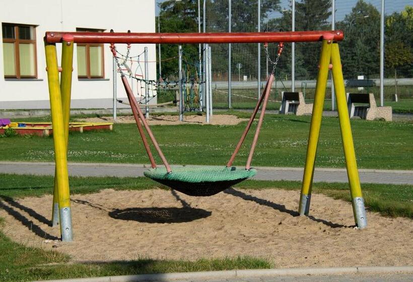 פנסיון Sportovní Areál Horní Počaply