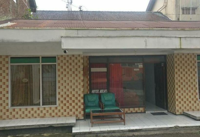 ペンション Teratai Putih