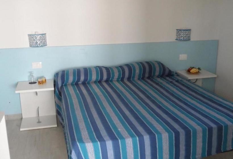 ペンション Villa Al Mare Guest House