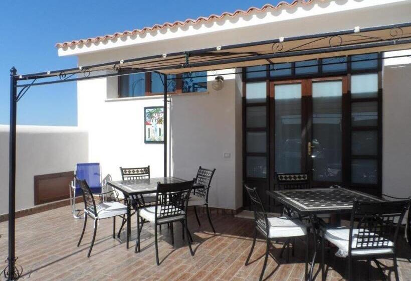 ペンション Villa Al Mare Guest House