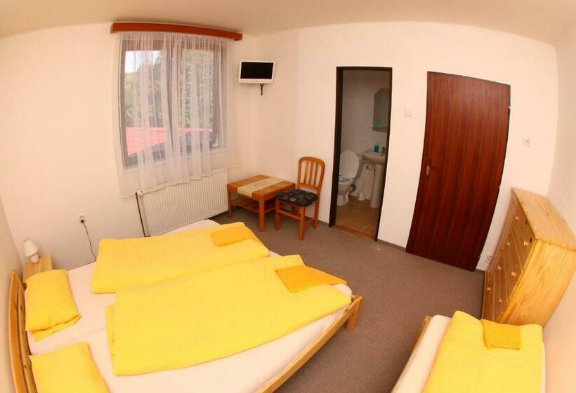 펜션 Yacht Club Barrandov