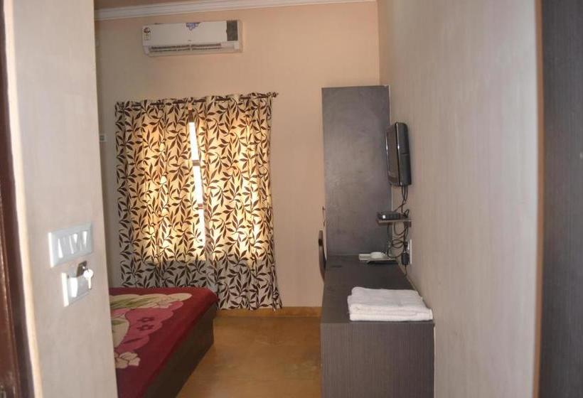 منتجع Pansari's Khuri Haveli