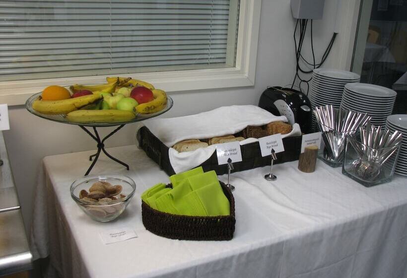 Summer Hotel Katarina