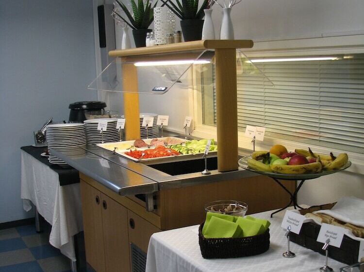 Summer Hotel Katarina