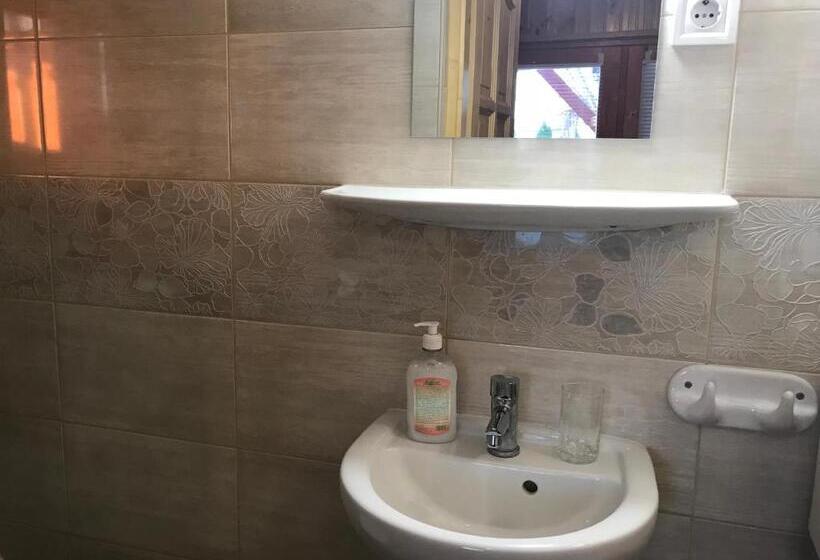 Tó  Party Panoráma Panzió & Wellness