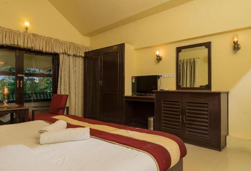 Wintergreen Waterfront Resort