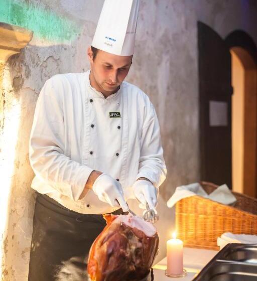 Zámek Kolštejn   Hotel Chateau Goldenstein