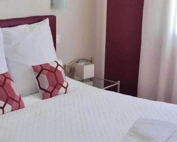 فندق صغير Les Chambres De Grés