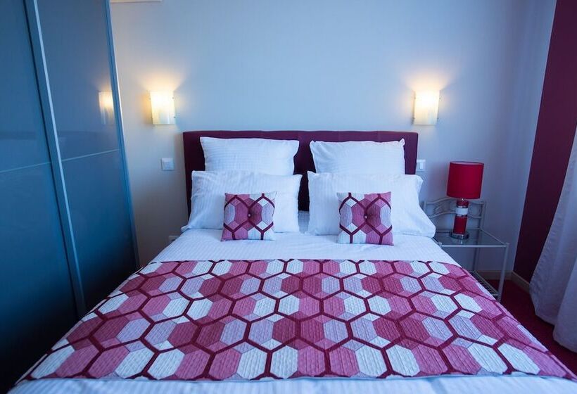 فندق صغير Les Chambres De Grés