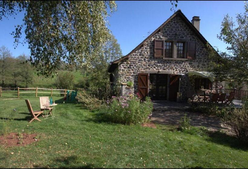 住宿加早餐  Chambres D'hôtes Le Moulin Du Pont