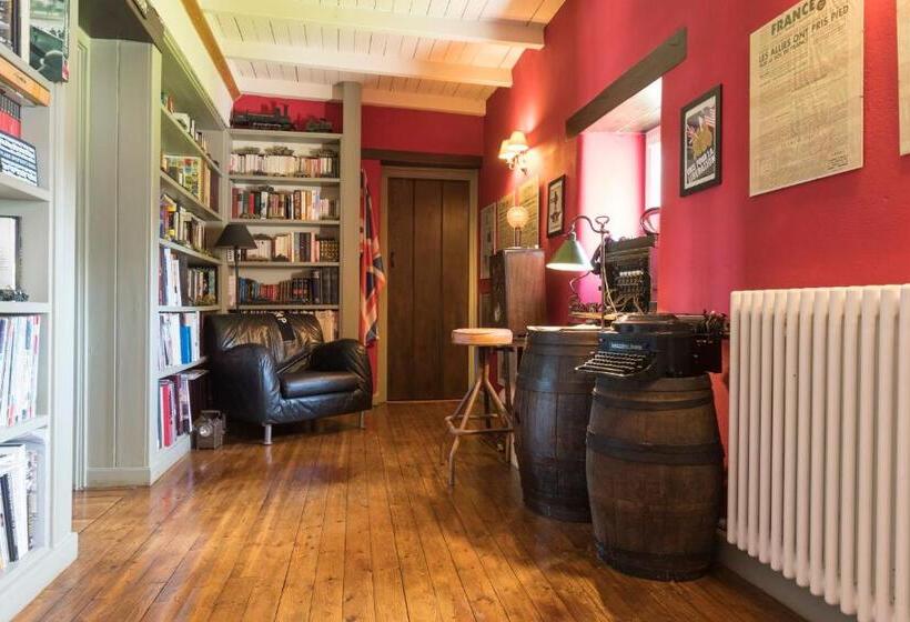 Bed and Breakfast Spirit Of 1944