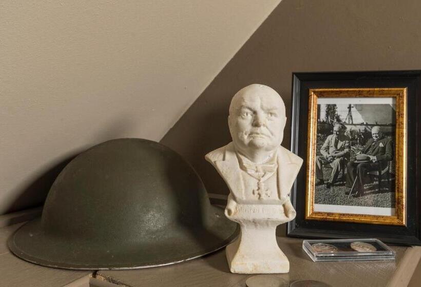 Bed and Breakfast Spirit Of 1944