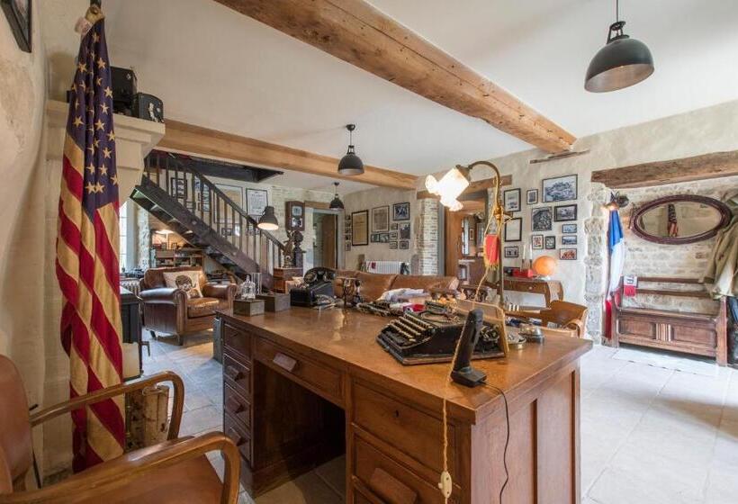 Bed and Breakfast Spirit Of 1944