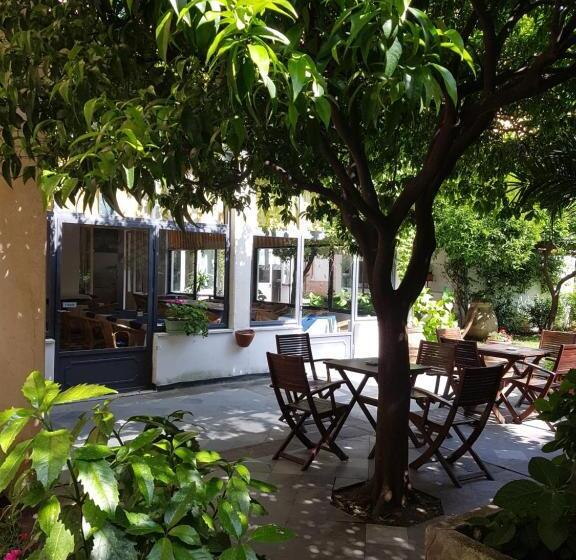 ホテル Albergo Lungomare