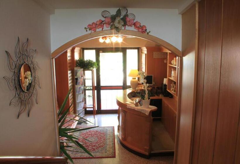 בית מלון כפרי Aurora