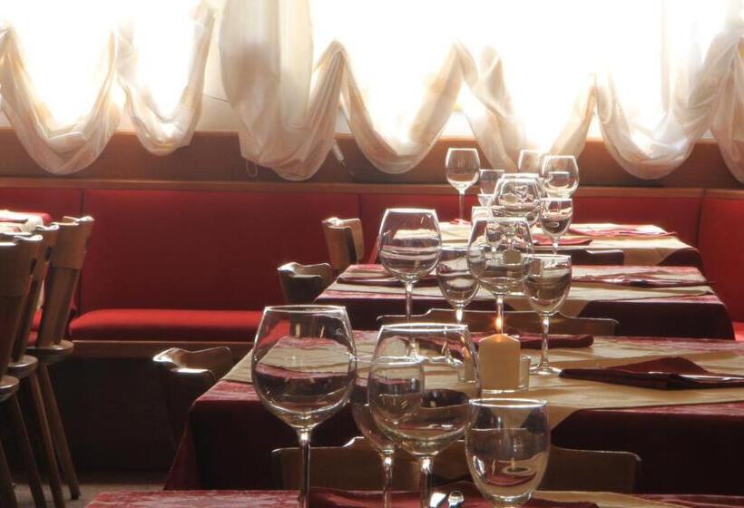 בית מלון כפרי Aurora