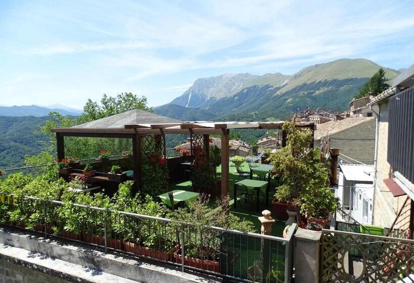 בית מלון כפרי Monti Azzurri