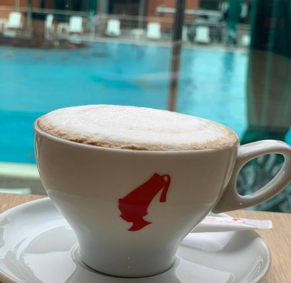 Neptun Palace Kvariati