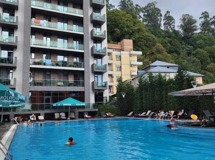 Neptun Palace Kvariati