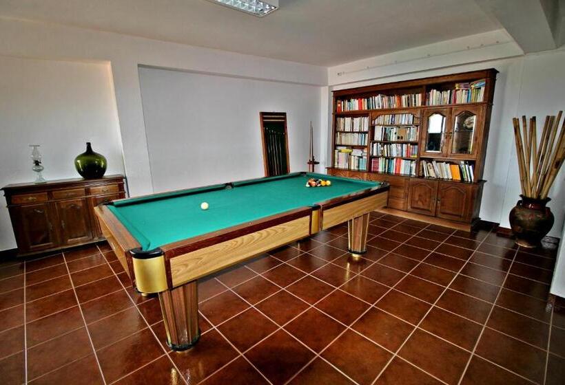 Пансион Casa Do Adro De Parada