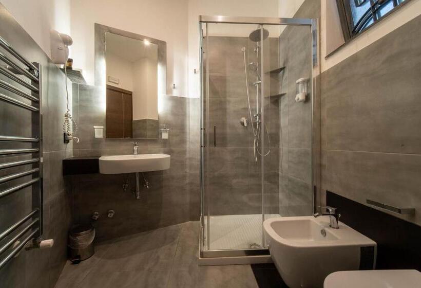 פנסיון Casa Nori