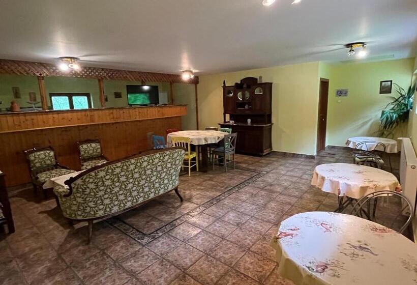 بنسيون Erdei Vendégház