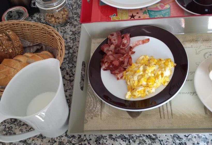 بنسيون Horse House