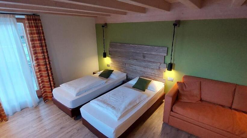 بنسيون Horse House