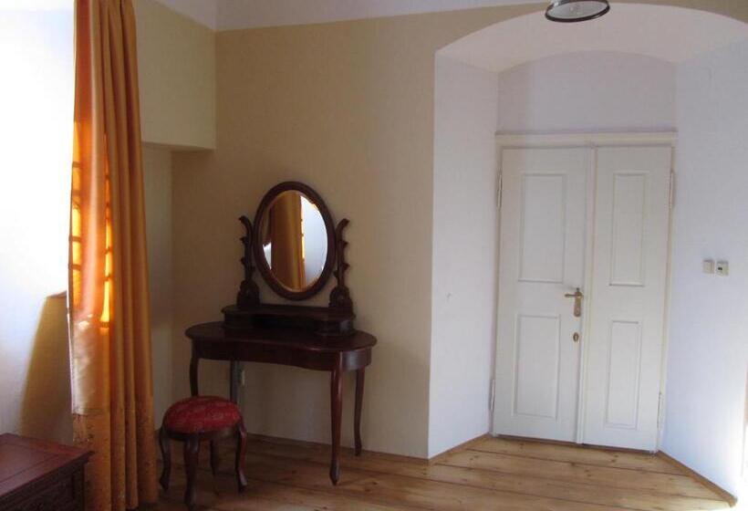 بنسيون Penzion Na Faře