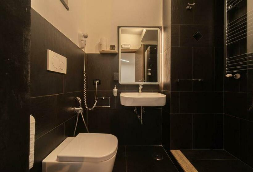 פנסיון Casa Nori