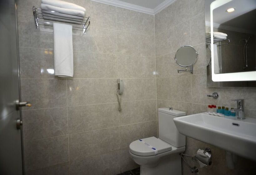 Anadolu Hotel Bodrum   All Inclusive