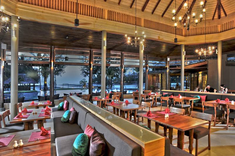 Apsara Beachfront Resort & Villa Sha Extra Plus