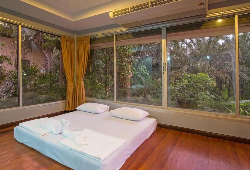 فندق Krabi Home Town Boutique