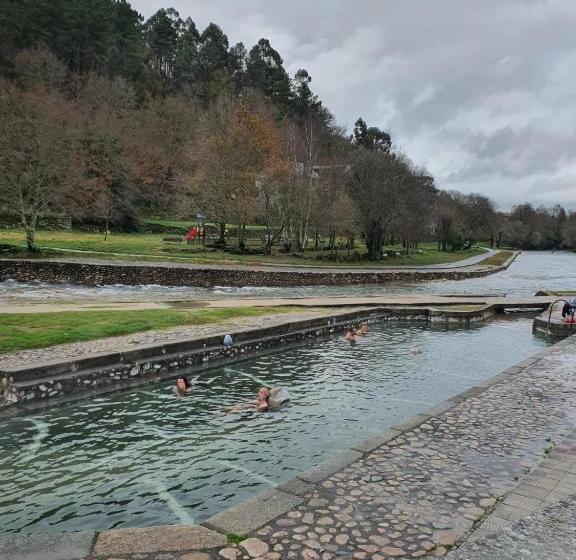 Av Apartamentos Lobios