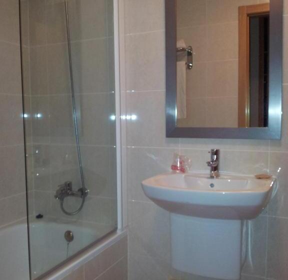 Av Apartamentos Lobios