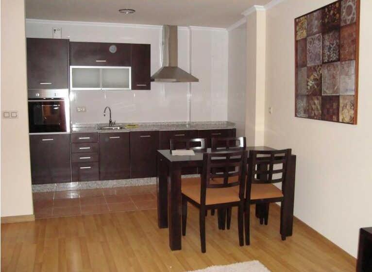 Av Apartamentos Lobios