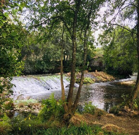 Av Apartamentos Lobios