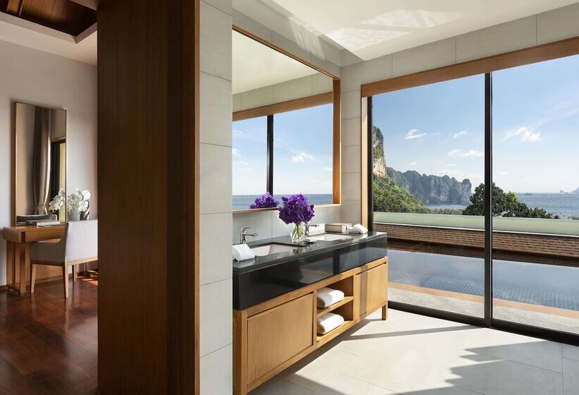 Avani Ao Nang Cliff Krabi Resort