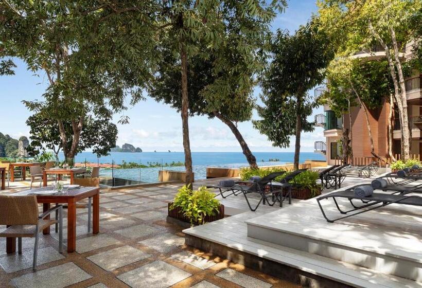 Avani Ao Nang Cliff Krabi Resort