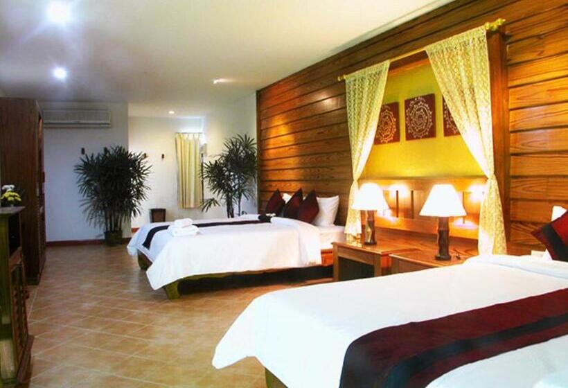 리조트 Bel Aire Patong