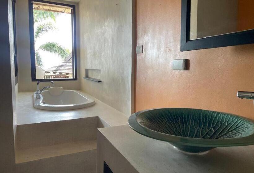 リゾートホテル Bhundhari Residence Koh Samui