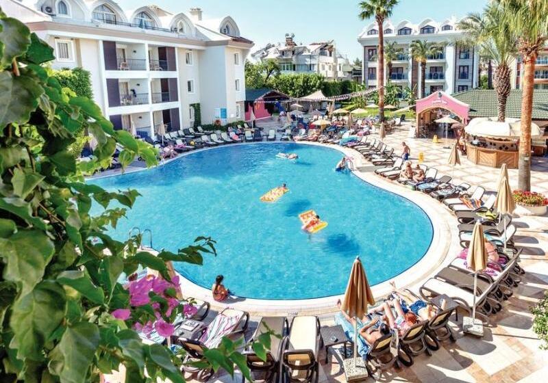 Club Anastasia   Family