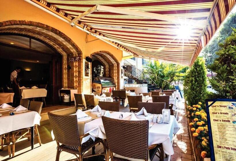 Club Anastasia   Family