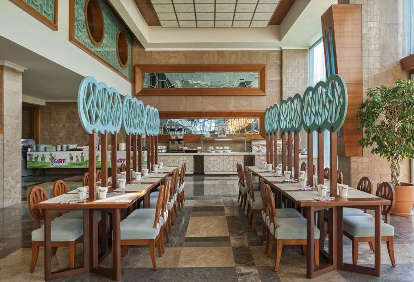 Hilton Dalaman Sarigerme Resort & Spa