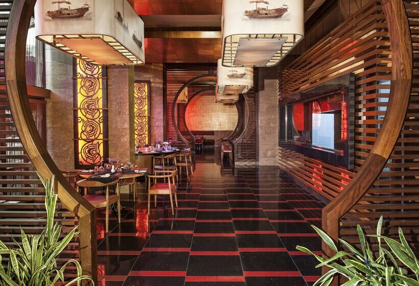 Hilton Dalaman Sarigerme Resort & Spa