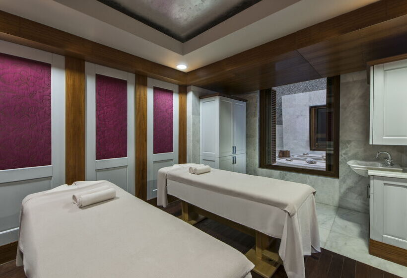 Hilton Dalaman Sarigerme Resort & Spa