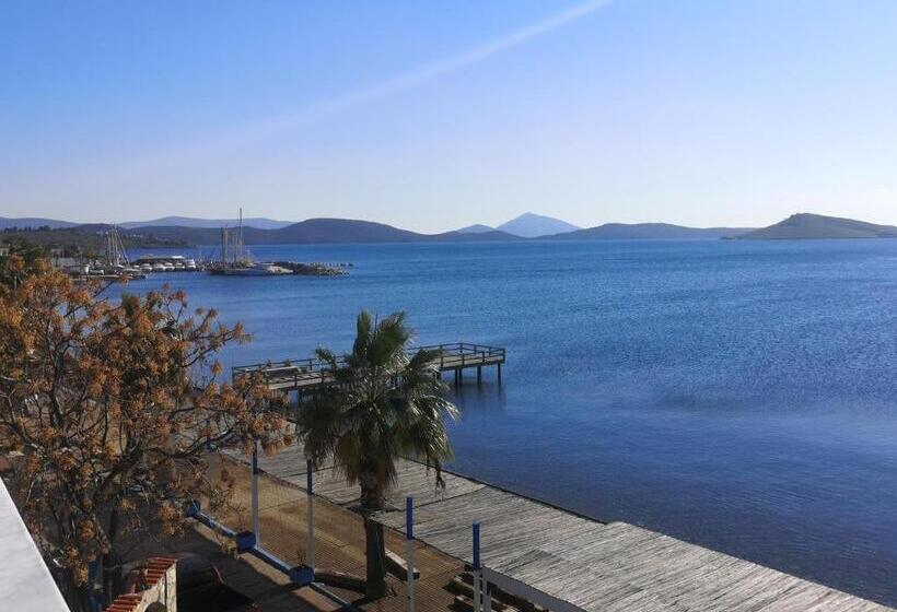 בית מלון כפרי Acropol Of Bodrum Beach