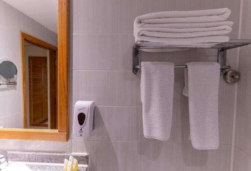 ホテル Aladdin Beach Resort